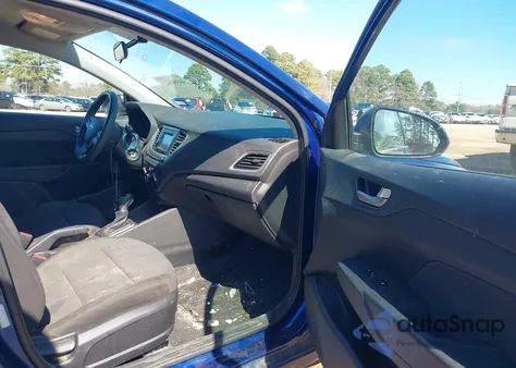 2022 Hyundai Accent Se z USA, uszkodzony, nr VIN 3KPC24A67NE164832